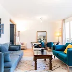 Beautiful Spacious Apartment At Bastille