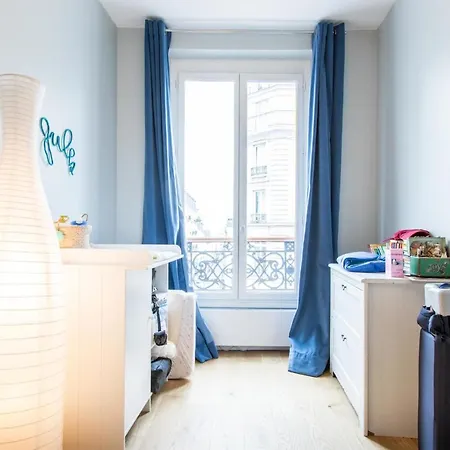 Beautiful Spacious At Bastille Paris