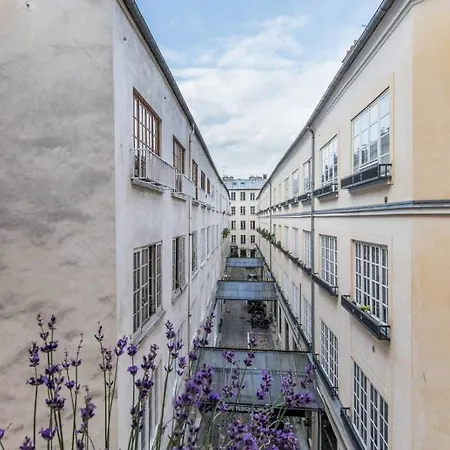 Beautiful Spacious At Bastille Apartment Paris