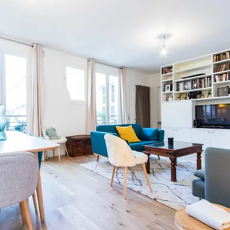 Beautiful Spacious At Bastille Apartment Paris